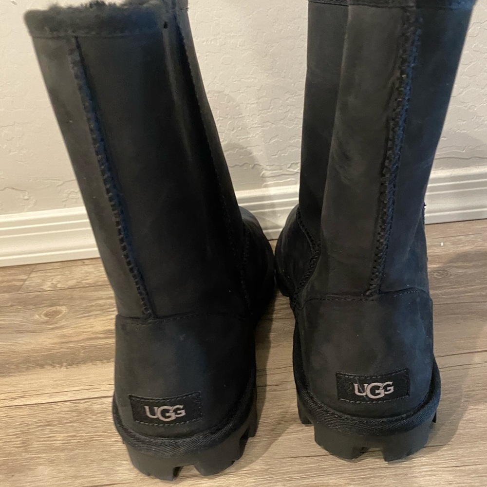 New Black UGG Boots Size 11 Women